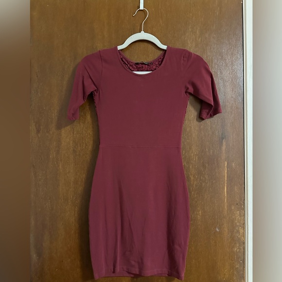 Aritzia Newberry Dress - Picture 2 of 4